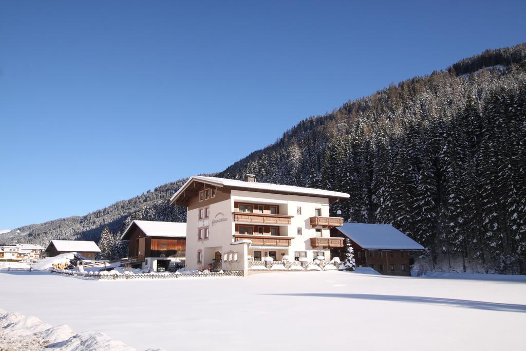 Gmuenderklause Hotel Gerlos Exterior photo